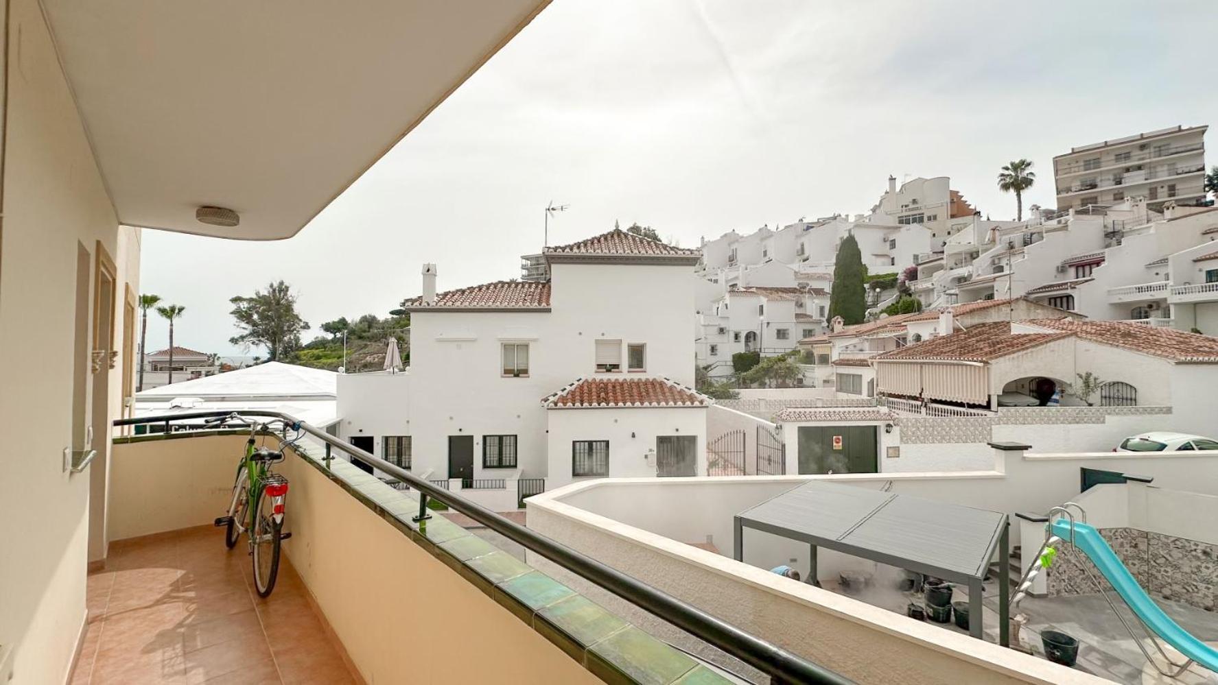 Buriana Beach Apartment Nerja Exterior photo